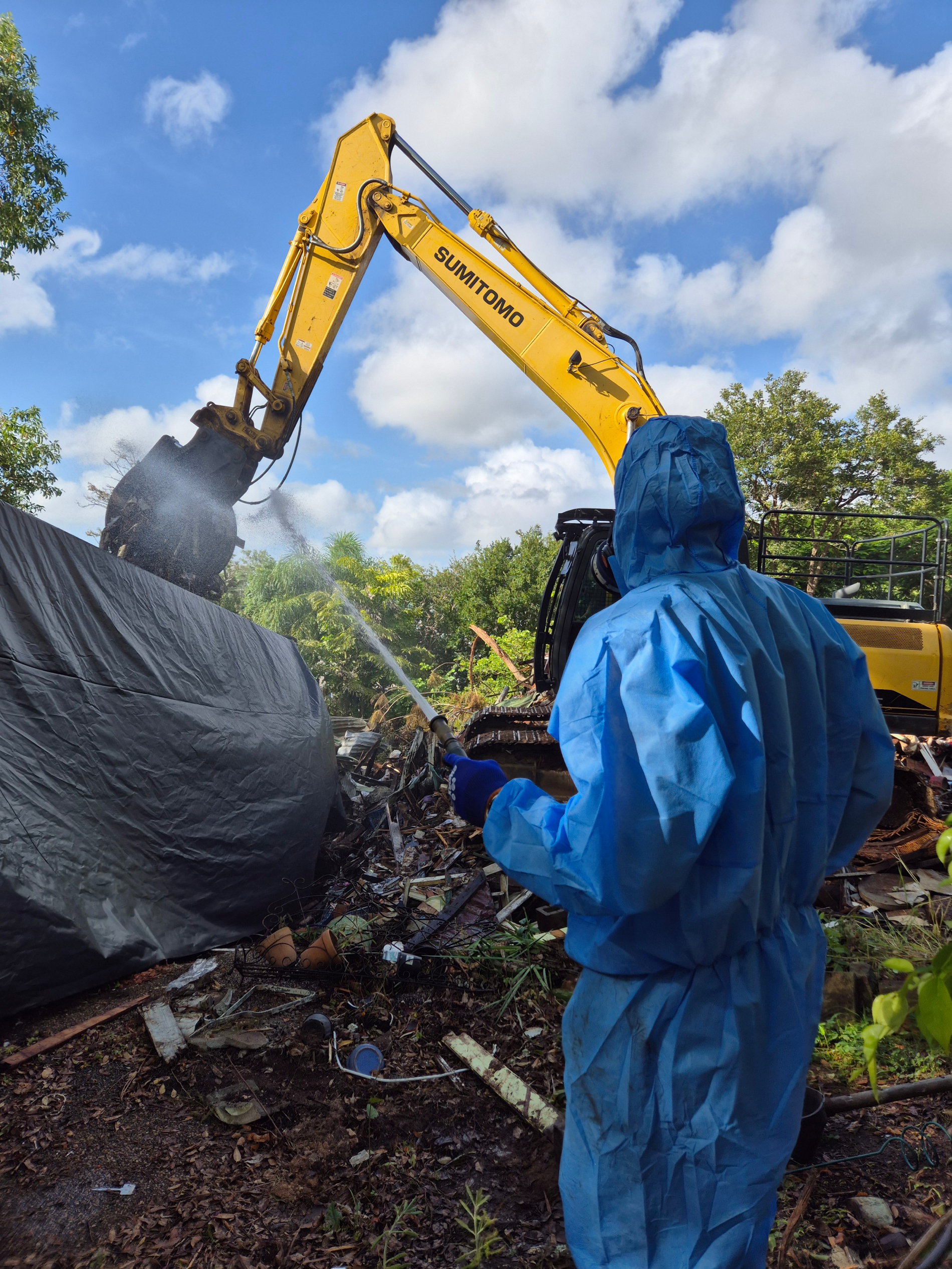 Friable_Demo6 Irwin Services friable asbestos removal and disposal at Brisbane demolition site