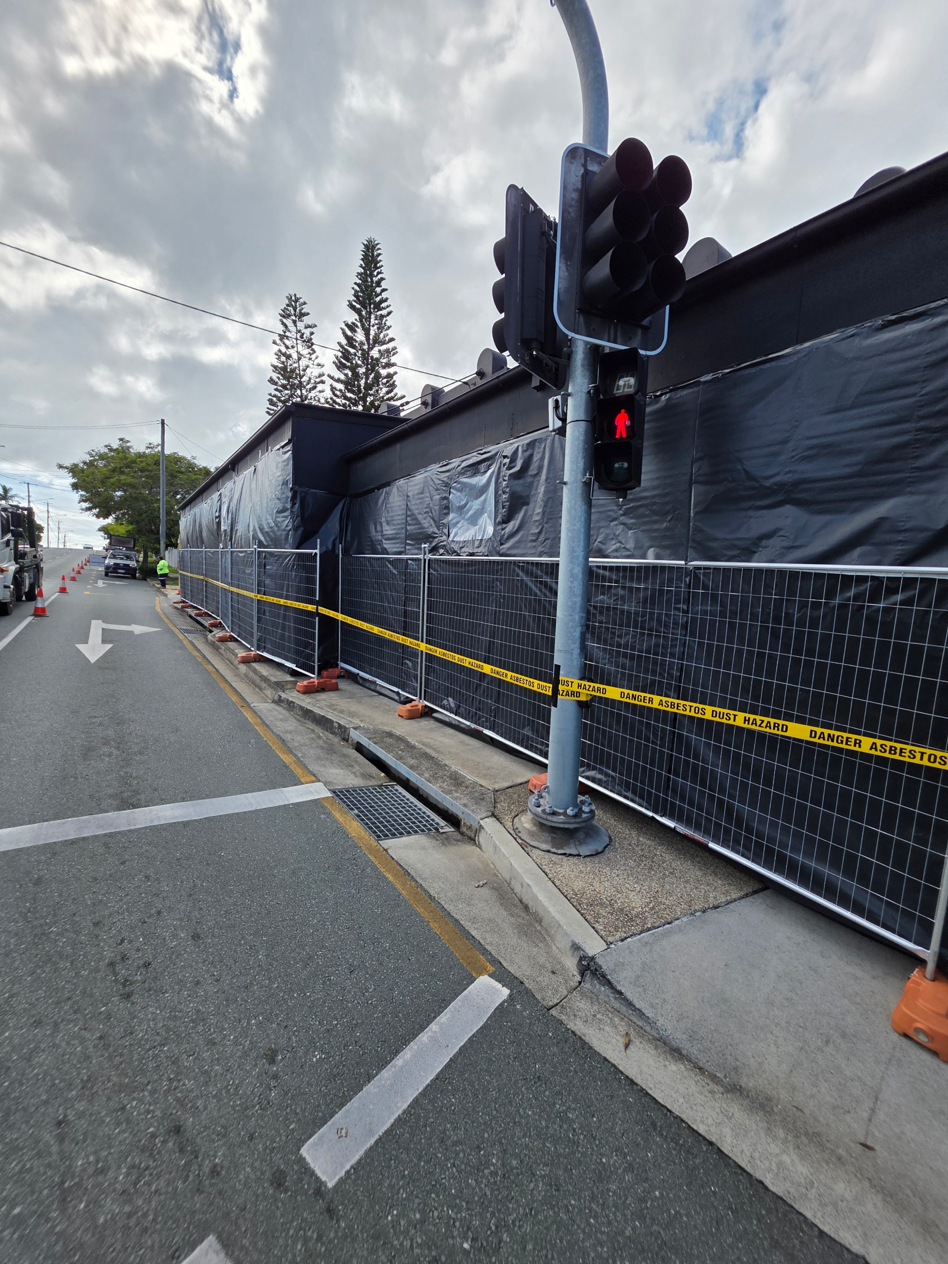 Irwin Services make-safe asbestos emergency response work at Brisbane property